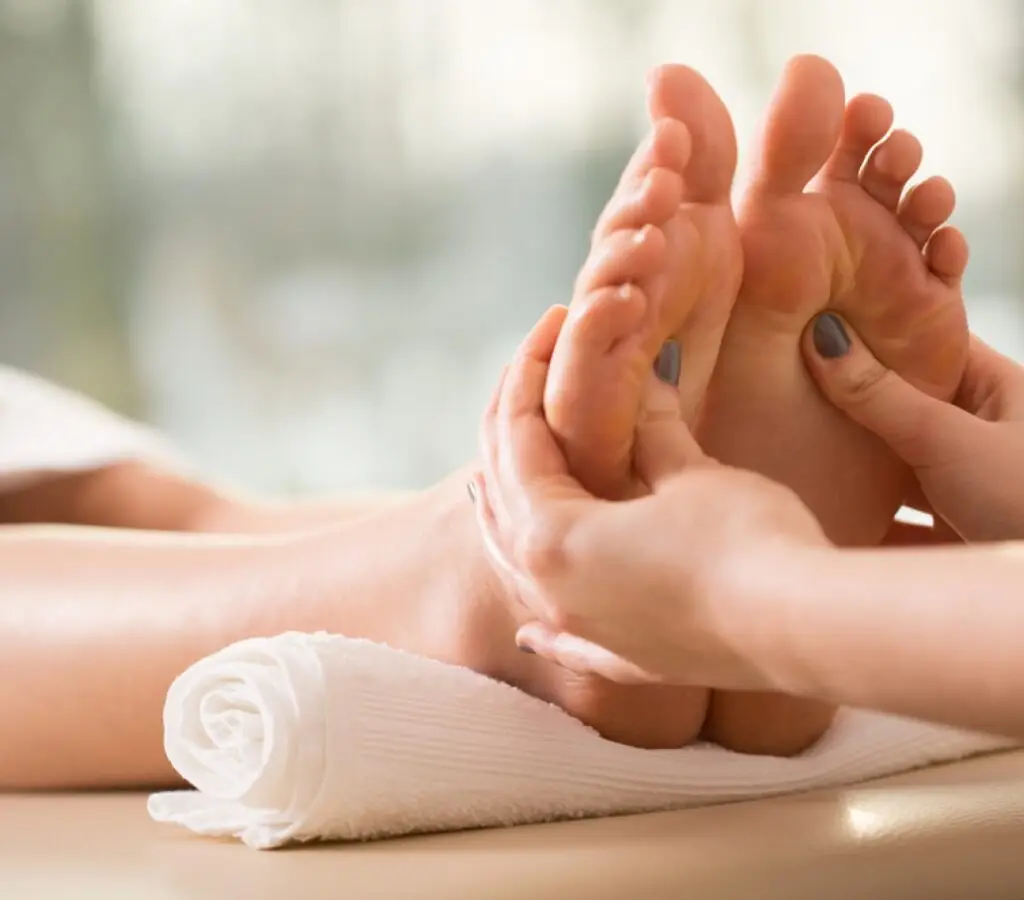 Cursos Profissionalizantes Presencial ou On-line na Faculdade Eleven - Curso de Reflexologia Podal