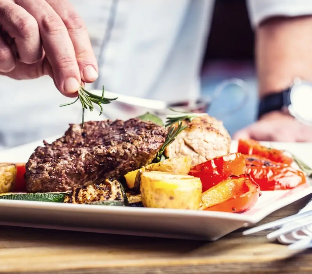 Cursos Profissionalizantes Presencial ou On-line na Faculdade Eleven - Curso de Chef de Cozinha
