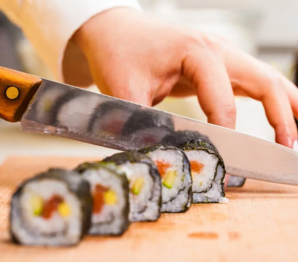 Cursos Profissionalizantes Presencial ou On-line na Faculdade Eleven - Curso de Sushichef