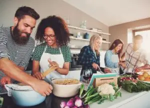 Curso Profisionalizantes!! Aulas 100% práticas em uma Instituição Credenciada no MEC. Atendimento a modelos reais. Matricule-se na Faculdade Eleven!